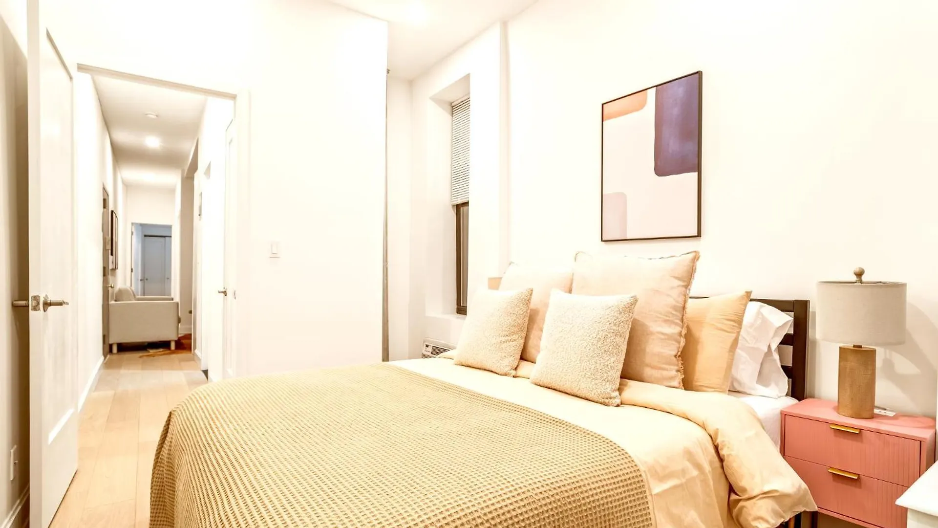 Charming 3Br 1Bath Apartment New York USA